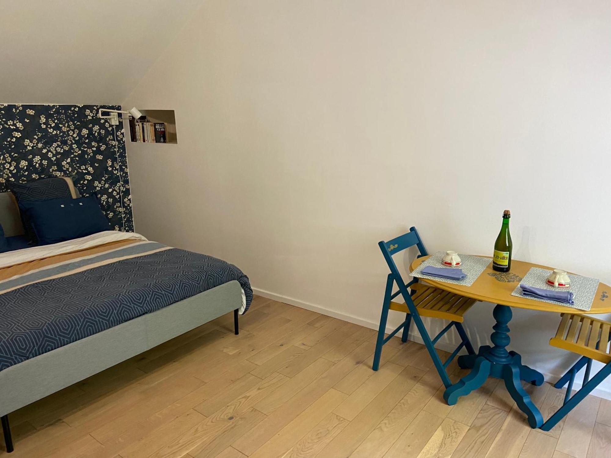 Chambre Double Avec Salle De Bains Privee Quintin Eksteriør billede